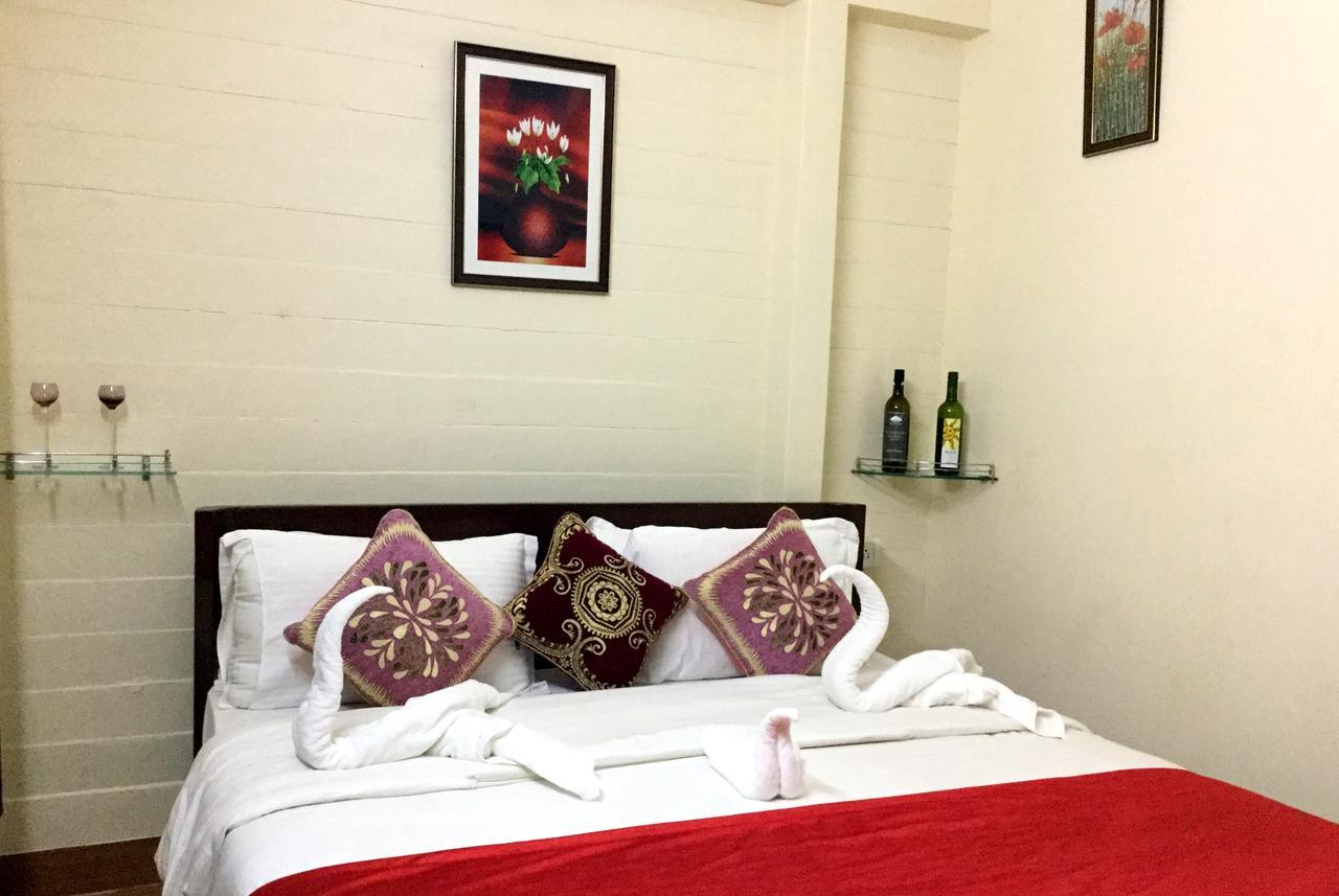 Morjim Queen Beach Resort Esterno foto
